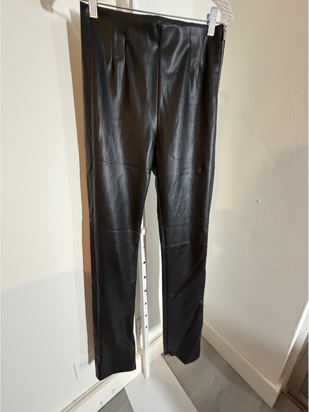 Zara Faux Leather Black Leggings Size M with Side Zipper